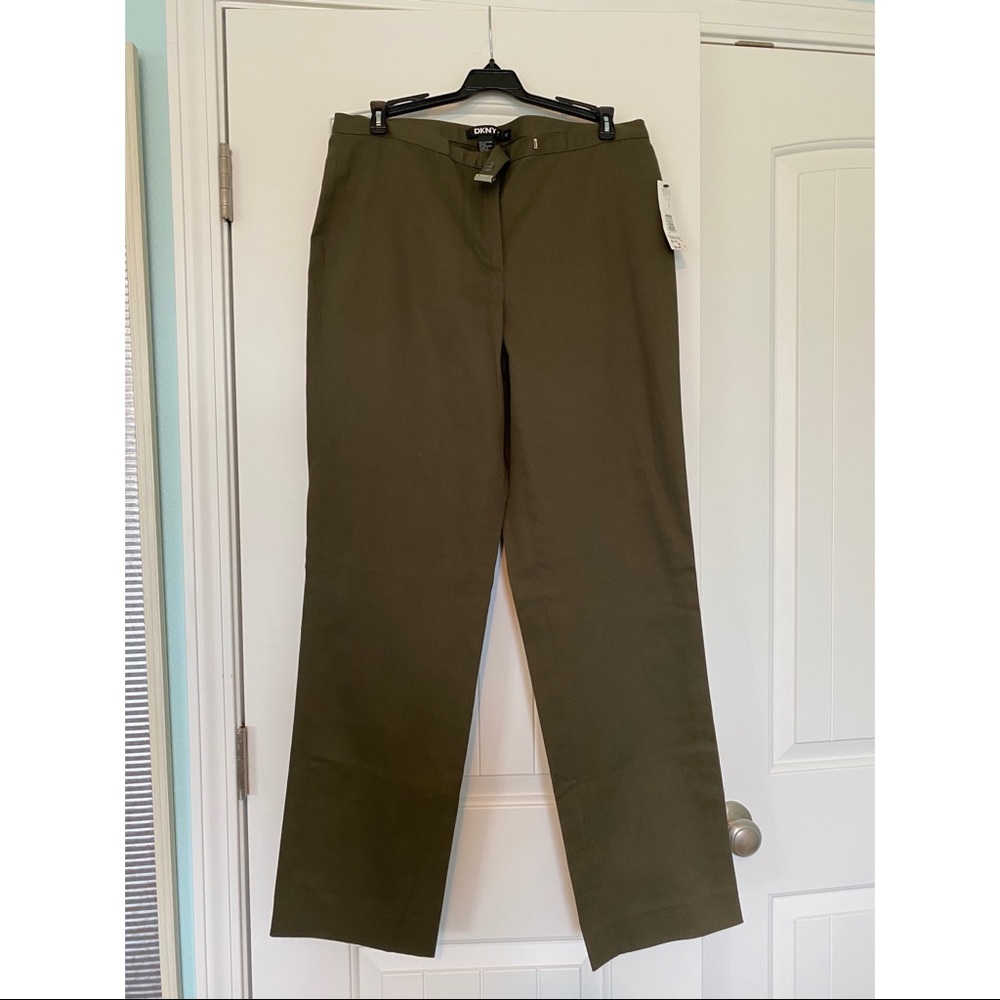 NWT Dark Green DKNY trousers-Perfect Condition!